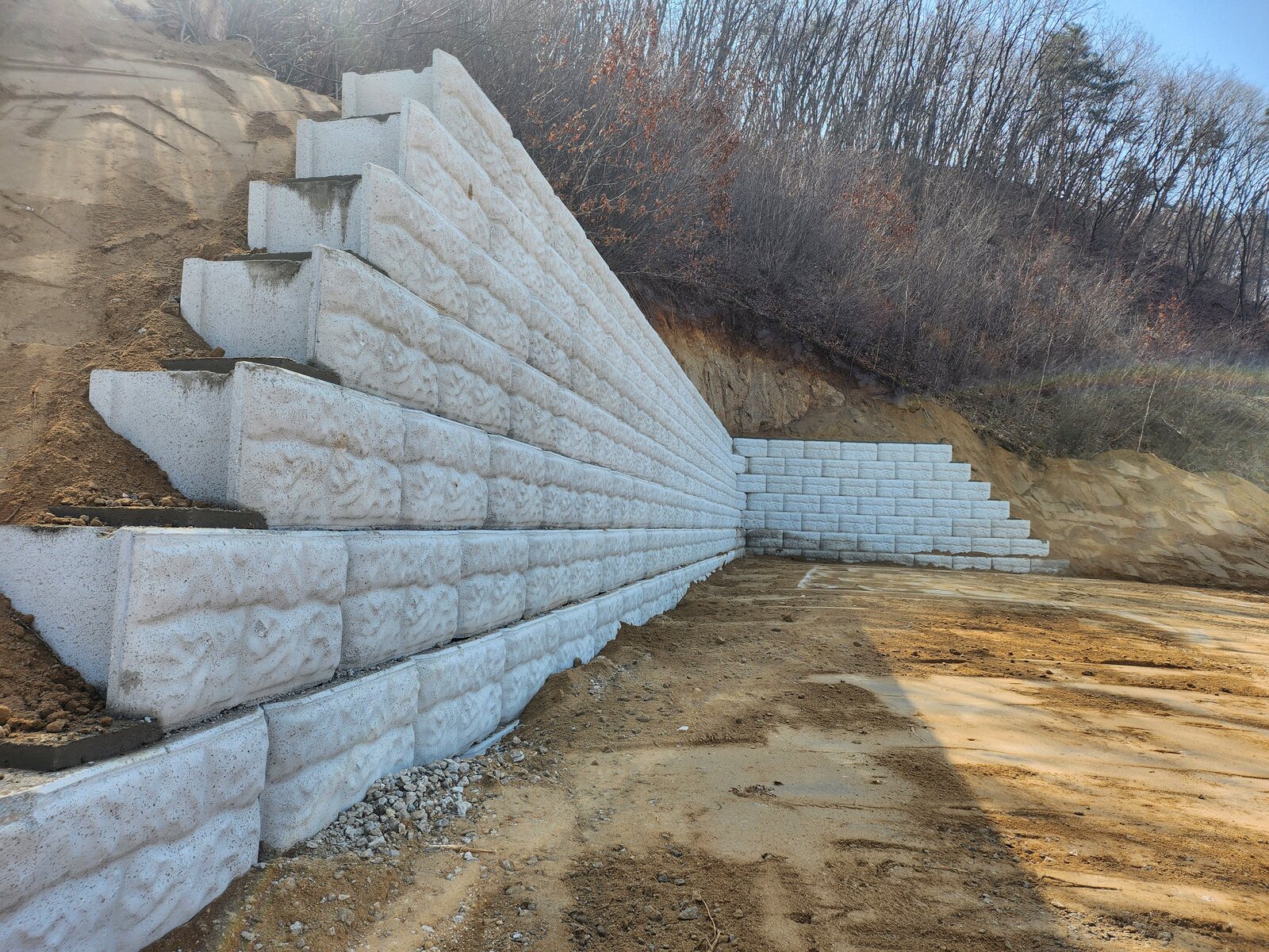 식생블럭 옹벽 측면 단부 마감