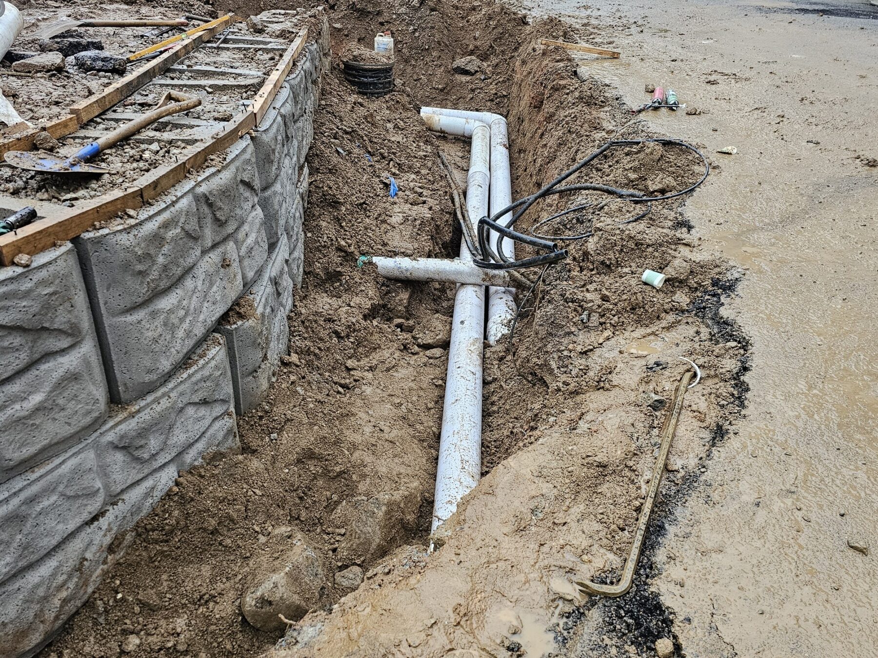 용인시 고기동 식생블럭 옹벽 인접 배관 구간 정리