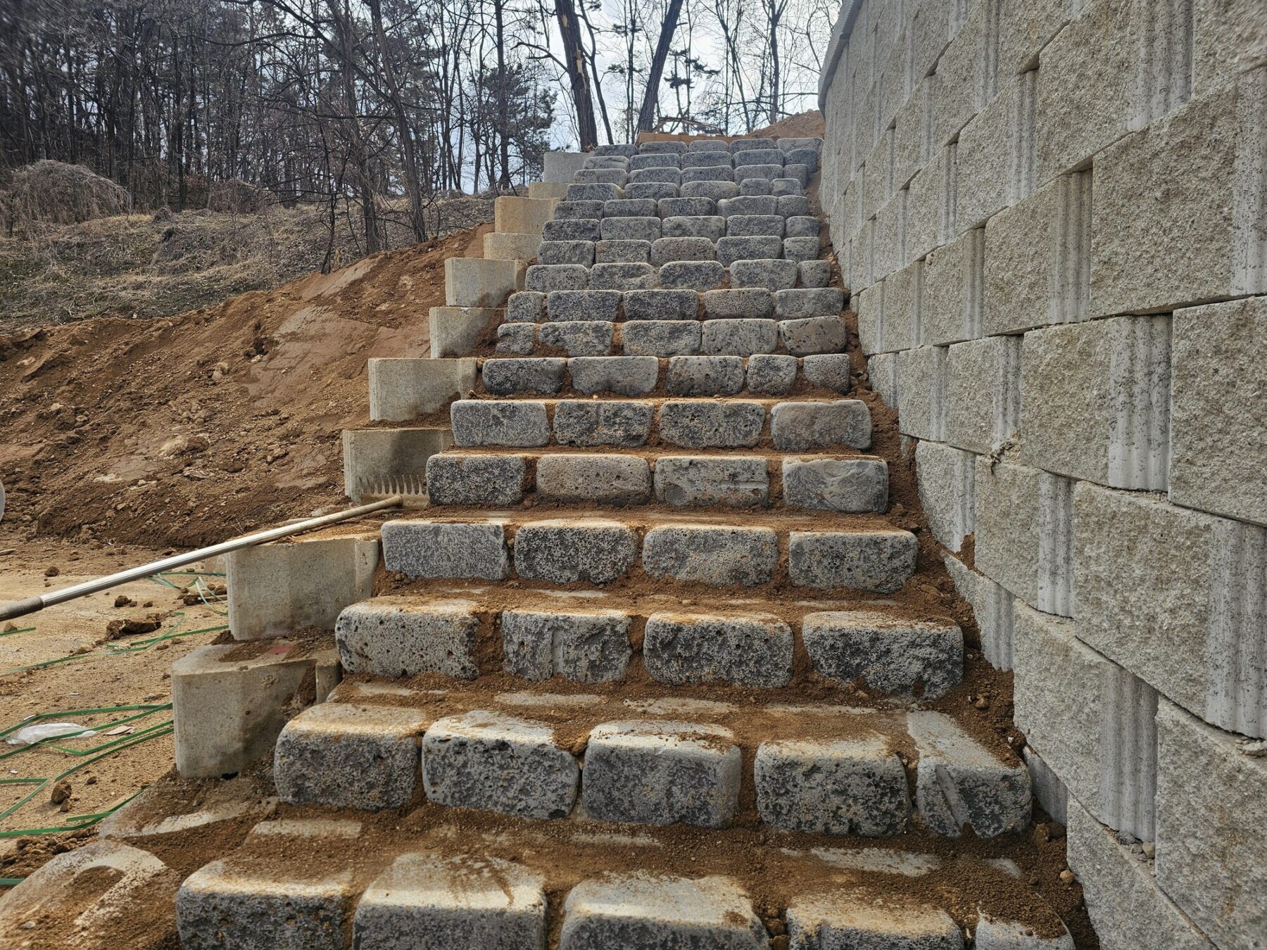 청주시 오창읍 전원주택 외부 계단 시공 과정